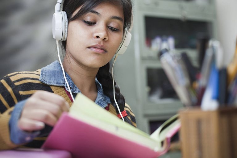 How Music Helps You Focus